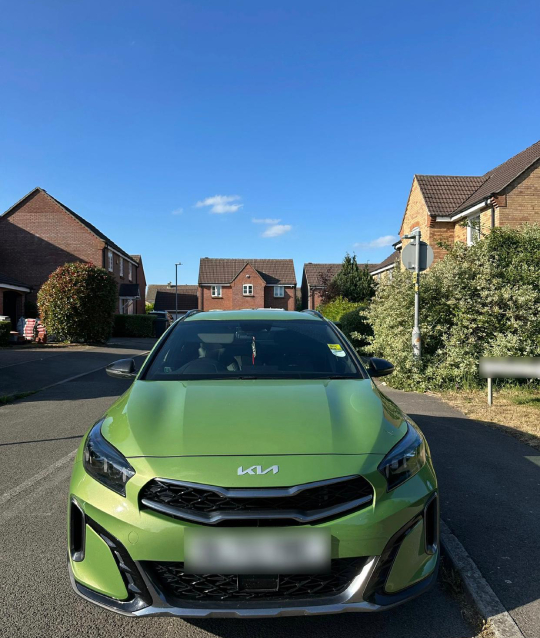 "Reliable Airport Transfers Melksham - SIMON’S TAXI providing 24/7 airport and long distance taxi service